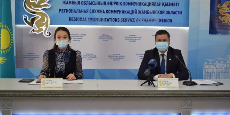 БИЫЛ ЖАМБЫЛ АУДАНЫНДА 20 МЛРД ТЕҢГЕГЕ КҮН ЭЛЕКТР СТАНЦИЯСЫНЫҢ ҚҰРЫЛЫСЫ ЖҮРЕДІ