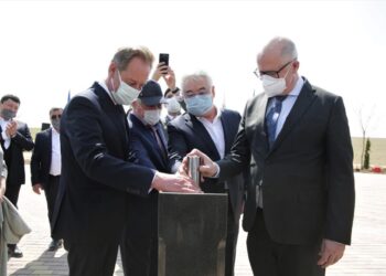 ҚАЗАҚСТАНДА АЛТЫН ӨНДІРЕТІН КӘСІПОРЫННЫҢ ҚҰРЫЛЫСЫ БАСТАЛДЫ