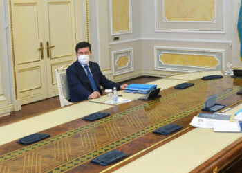 Мемлекет басшысы «Қазақстанның 100 жаңа есімі» жобасының жеңімпаздарымен кездесуге қатысты