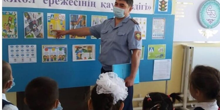 Жамбылдық полицейлер Назар аударыңыз-балалар!» ЖАІШ қорытындылады