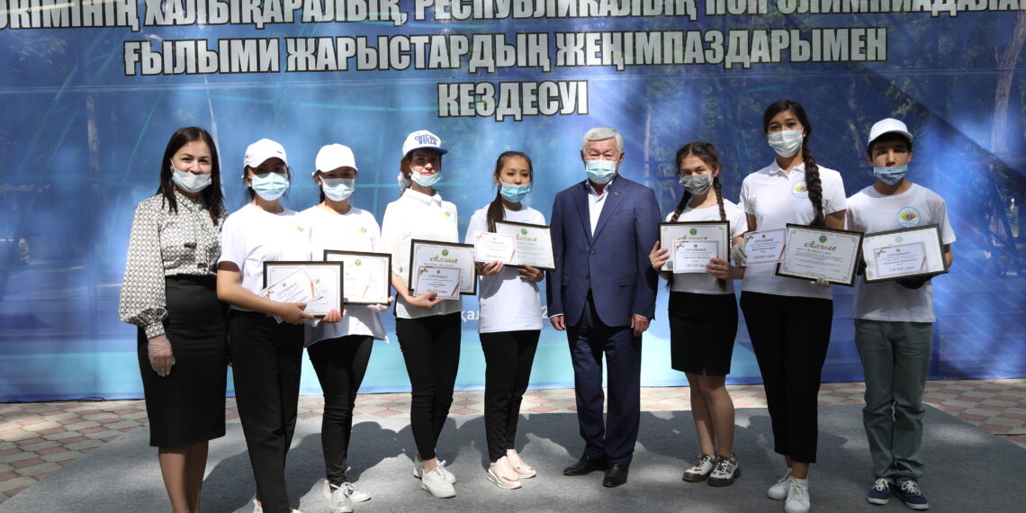 Жамбылдық оқушылар 1000-нан аса медаль иеленген