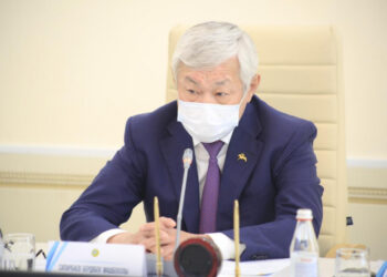 ЖАМБЫЛ ОБЛЫСЫ ӘКІМІ АТЛАХ ШАЙҚАСЫНЫҢ ТАРИХИ ОРНЫНА ТОҚТАЛДЫ