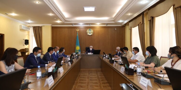 Облыс әкімі кәсіпкерлер палатасы өңірлік кеңесінің жаңа құрамымен кездесті