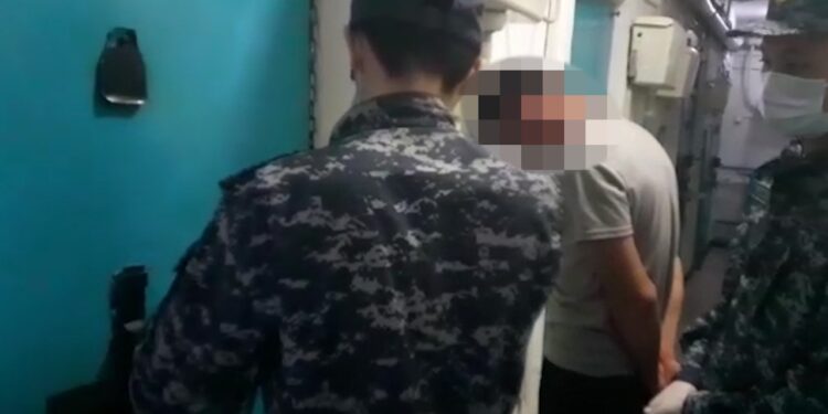 Жамбыл облысы Шу ауданында учаскелік полицей жарақат алды