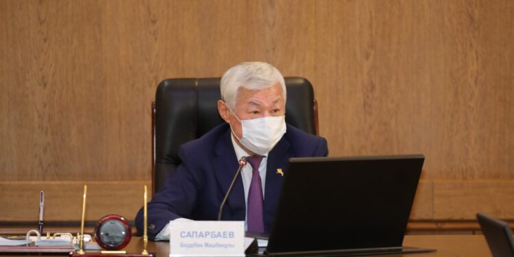 Бердібек Сапарбаев Әйелдер істері жөніндегі ұлттық комиссияның төрайымымен кездесті