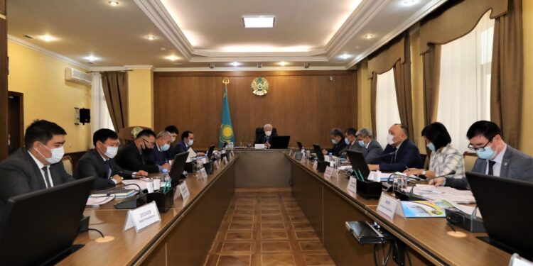 Бердібек Сапарбаев жұмысы сылбыр басшыларды сынға алды