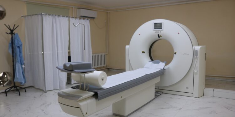 ЖАМБЫЛДЫҚТАР ЕНДІ КОМПЬЮТЕРЛІК ТОМОГРАФИЯНЫҢ ҚЫЗМЕТІН ТЕГІН АЛА АЛАДЫ 