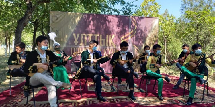 Домбыра күні Жамбыл облысы Жамбыл ауданында кеңінен аталып өтті