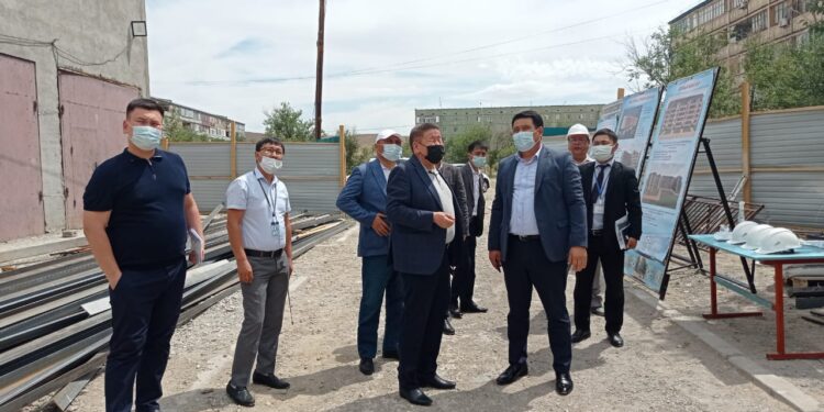 ҚР ПАРЛАМЕНТІНІҢ СЕНАТ ДЕПУТАТЫ ЖАМБЫЛ ОБЛЫСЫНДАҒЫ БІРҚАТАР НЫСАНДАРДА БОЛДЫ