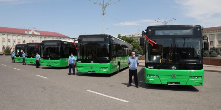 Тараз қаласының автопаркі жаңа автобустармен толықты