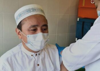 Шариғат бойынша вакцина салдыруға болады – наиб мүфти