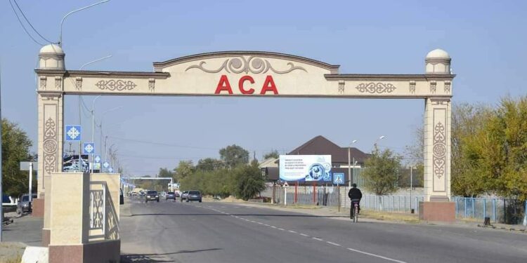 ЖАМБЫЛ ОБЛЫСЫНДА 57 КӨШЕСІ БАР ЕКІ АУЫЛҒА ТОЛЫҚТАЙ ЖОЛ ЖАБЫНДЫСЫ ТӨСЕЛГЕН