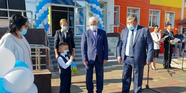 Жамбыл облысында биыл 22721 бүлдіршін мектеп табалдырығын аттады