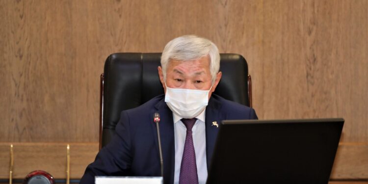 Бердібек Сапарбаевтың: Нәтижелі жұмыспен қамту – мамандар дайындаудан басталады