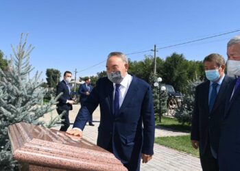 Нұрсұлтан Назарбаев Жамбыл облысындағы әлеуметтік-мәдени нысандарды аралады