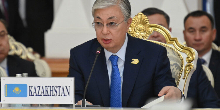 Қазақстан Президенті ҰҚШҰ мен ШЫҰ-ға мүше мемлекеттер басшыларының бірлескен отырысына қатысты