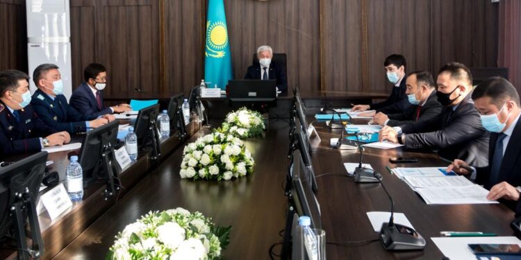 Б.Сапарбаев Тараз қаласы әкімінің есебін тыңдады