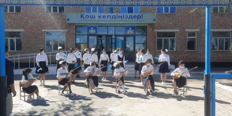 Ұлы дала өркениеттері : «Нағыз Қазақ Қазақ Емес, Нағыз Қазақ Домбыра»