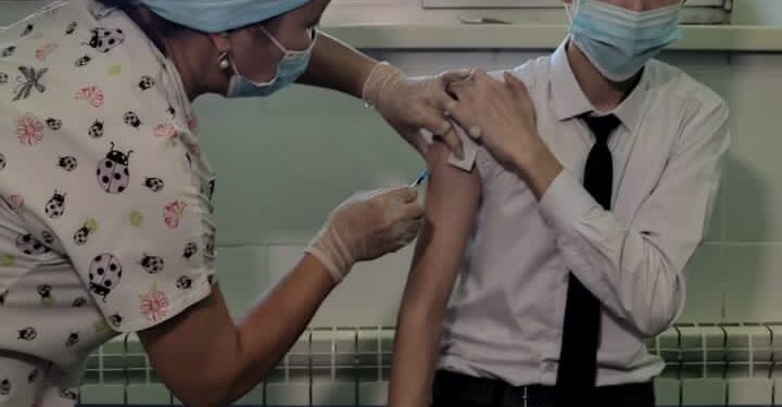 Жамбыл облысында жасөспірімдерді Pfizer препаратымен  вакцинациялау басталды