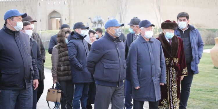 Көшпенділер ізімен Тараздан шыққан керуен Түркістанға жетті