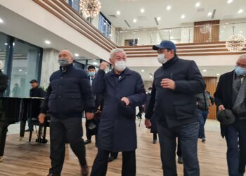 КӨНЕ ТАРАЗДАН КИЕЛІ МЕКЕН ТҮРКІСТАНҒА ТАРТУ