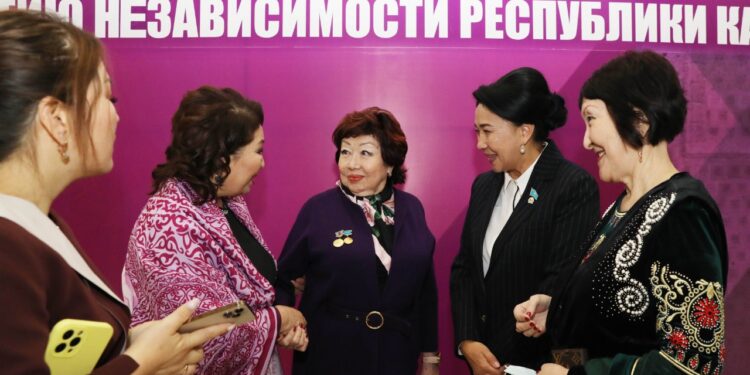 Таразда «Анаға тағзым» республикалық аналар форумы өтті