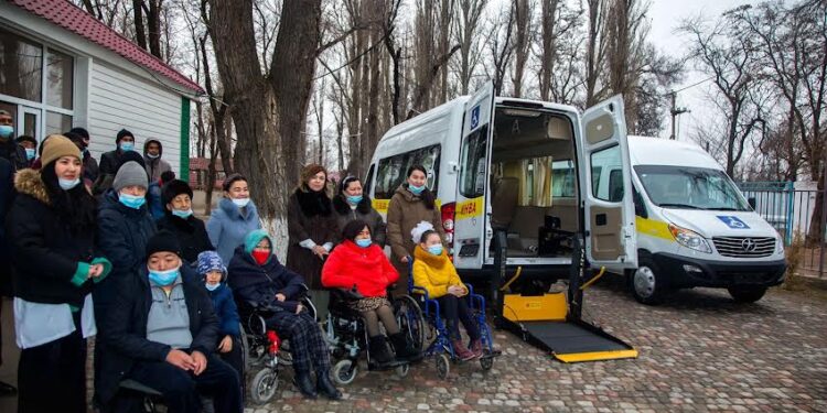 Таразда мүгедектігі бар адамдарға арналған «инватакси» көліктерінің саны артты