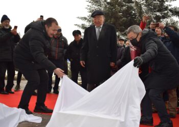 «Қазақфильмнің» Жұлдыздар аллеясы жаңа есімдермен толықты