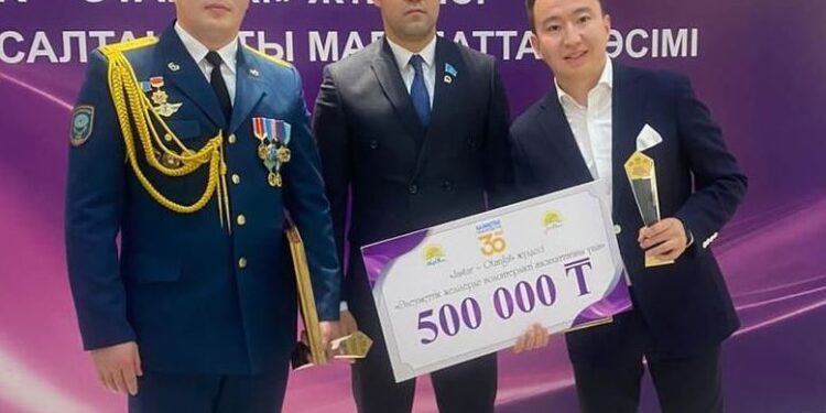 Жамбылдық өрт сөндіруші «Жылдың жас қаһарманы»