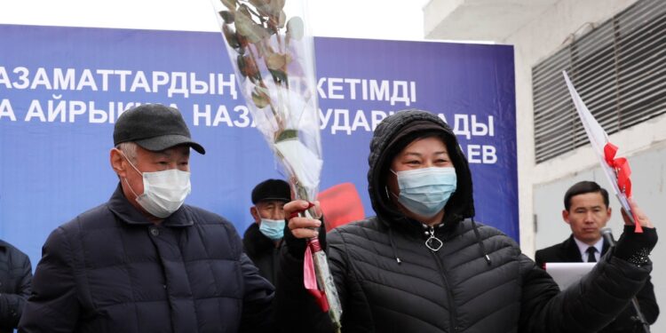 Тараздықтар Жаңа жыл қарсаңында қоныс тойын тойлауда