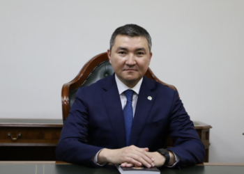 СМАЙЛОВТЫҢ СЕНІМДІ СЕРІГІ ЖАҢА ҚЫЗМЕТКЕ ТАҒАЙЫНДАЛДЫ