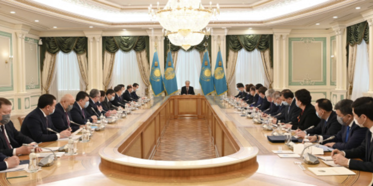 Президент өңір әкімдерімен кездесті