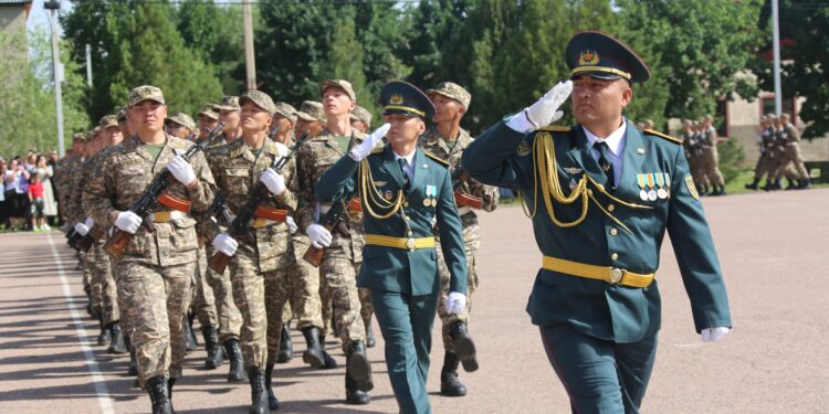 Ант қабылдаймын және салтанатты Ант етемін…