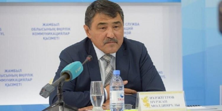 Жамбыл облысының әкімі Полиция департаментінде мәселелі сұрақтар бойынша кеңес өткізді