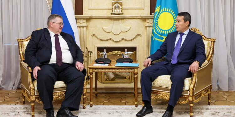 Әлихан Смайылов Ресей Федерациясының вице-премьерімен кездесті