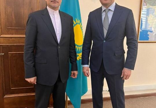 Серікқали Брекешев Иран Елшісімен кездесті