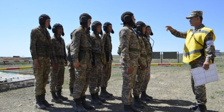 Қазақстан әскерінің жауынгерлік даярлығына жаңа тәсілдер енгізілуде