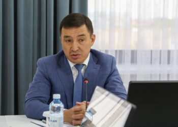 ДАУЫЛБАЕВ ЖАМБЫЛДАҒЫ ҚҰРЫЛЫСҚА БАҒА БЕРІП КЕТТІ