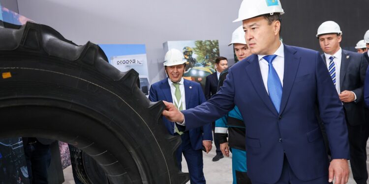 Әлихан Смайылов: Жаңа жобаларды іске асыру моноқалаларда өмір сүру сапасын өзгертеді