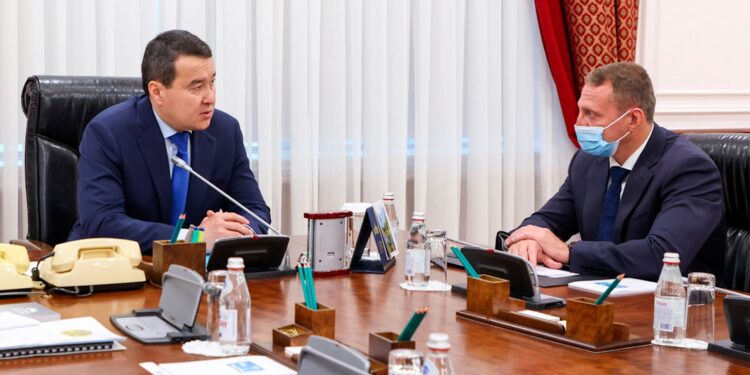 ҚР Премьер-Министрі Израильдің туризм министрі Йоэль Развозовпен кездесу өткізді