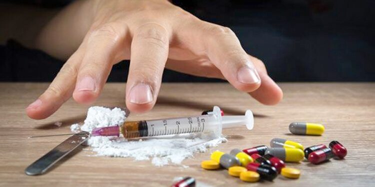 Жамбылдық полицейлер 267 келiден астам есірткі затын тәркіледi