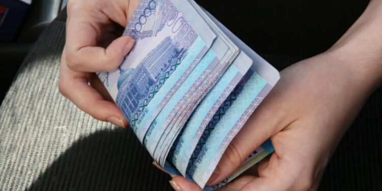Тараздық полицейлер iрi көлемдегi алаяқтық жасаған күдiктiнi ұстады