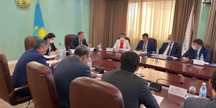 ҚР Денсаулық сақтау министрлігінде Мемлекет басшысы тапсырмаларының орындалу барысы талқыланды