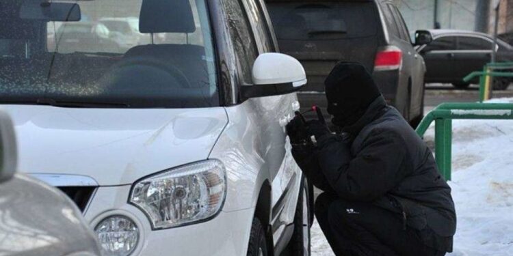 Таразда автокөлік ұрлығын кәсіпке айналдырған күдікті ұсталды