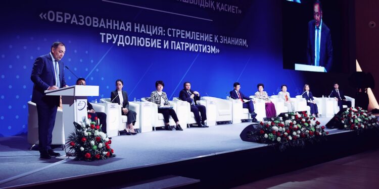 Қазақстанда республикалық тамыз конференциясы өтті