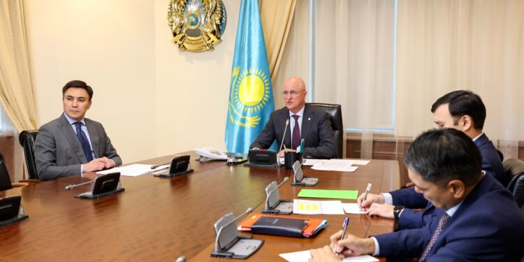 Роман Скляр Ішкі нарықты жанар-жағармай материалдарымен қамтамасыз ету жөніндегі комиссия отырысын өткізді