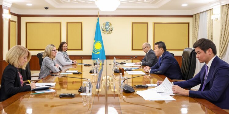 Әлихан Смайылов: Дүниежүзілік банктің Қазақстандағы реформаларды қолдау жөніндегі бастамаларын құптаймыз