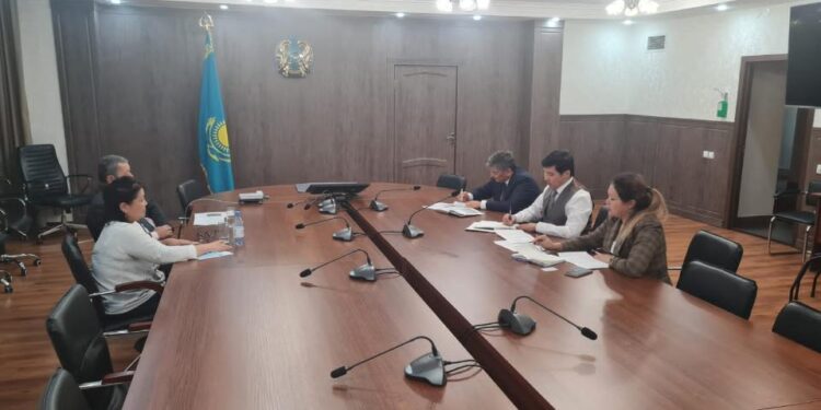 Ерлан Баттақов Қазақстан құс өсірушілер одағының өкілдерімен кездесу өткізді