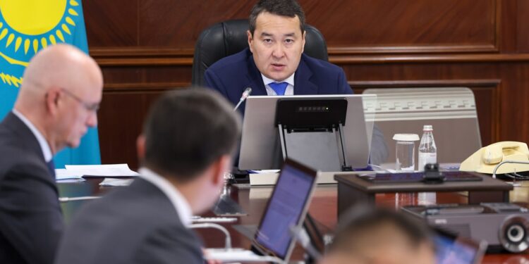 Бәйтерек» ҰБХ» АҚ өңдеу өнеркәсібі жобаларын іске асыруға және аграршыларды қолдауға қаражат бөледі