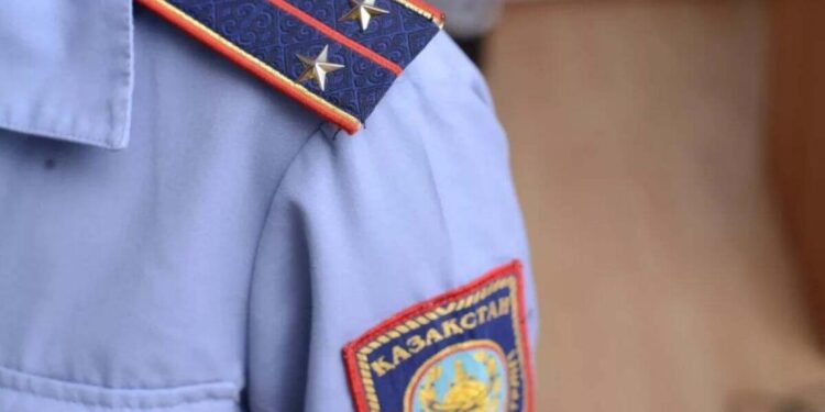 Полицейлер сақтандыру компаниясына делдалсыз жугiну туралы түсіндірді